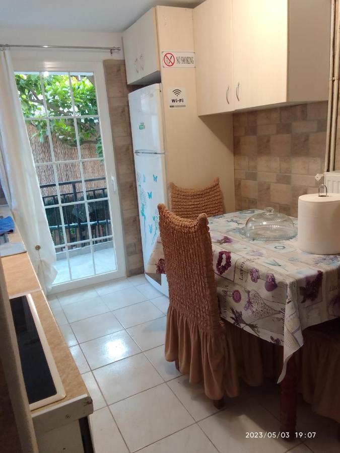 Pórto RáftiAntonia Family House Near Airportアパートメント エクステリア 写真