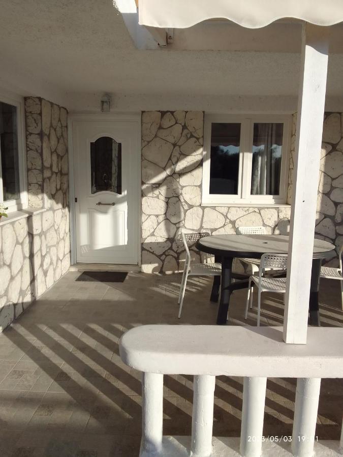 Pórto RáftiAntonia Family House Near Airportアパートメント エクステリア 写真
