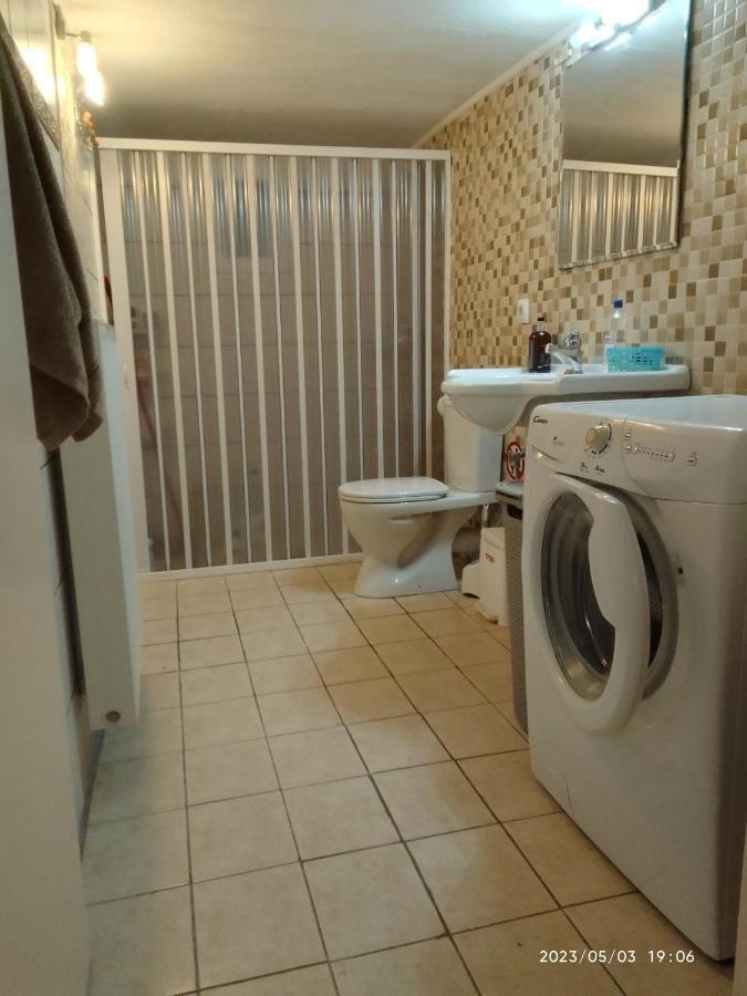 Pórto RáftiAntonia Family House Near Airportアパートメント エクステリア 写真